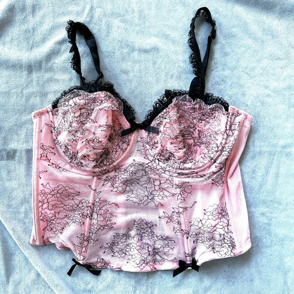 Cacique Pink Vintage Intimate & Sleepwear